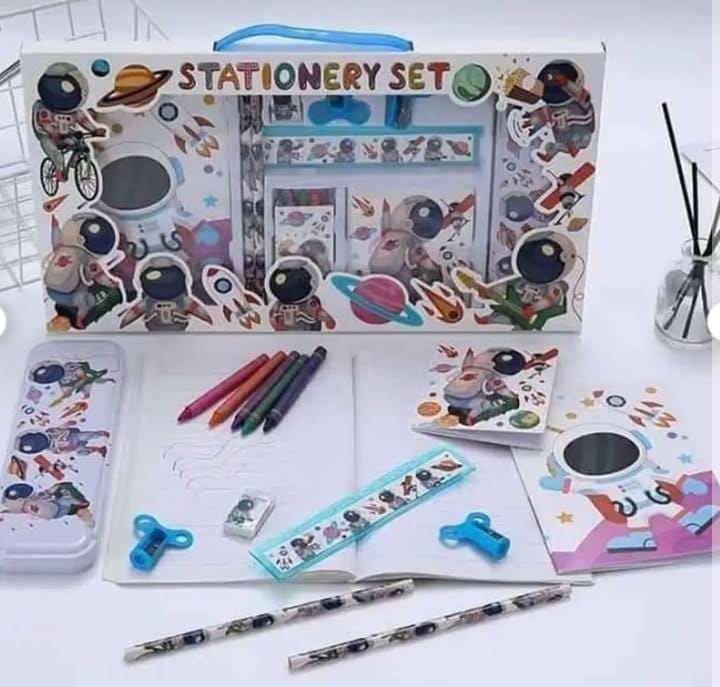 Astronaut Stationery set
