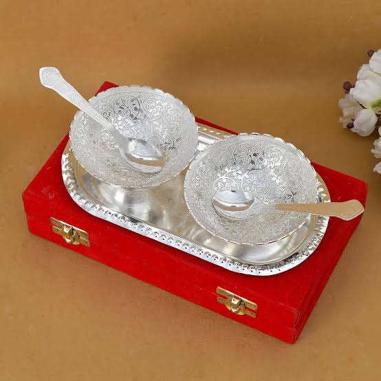 Royal Silver Plated Bowl Set with Tray & Spoons