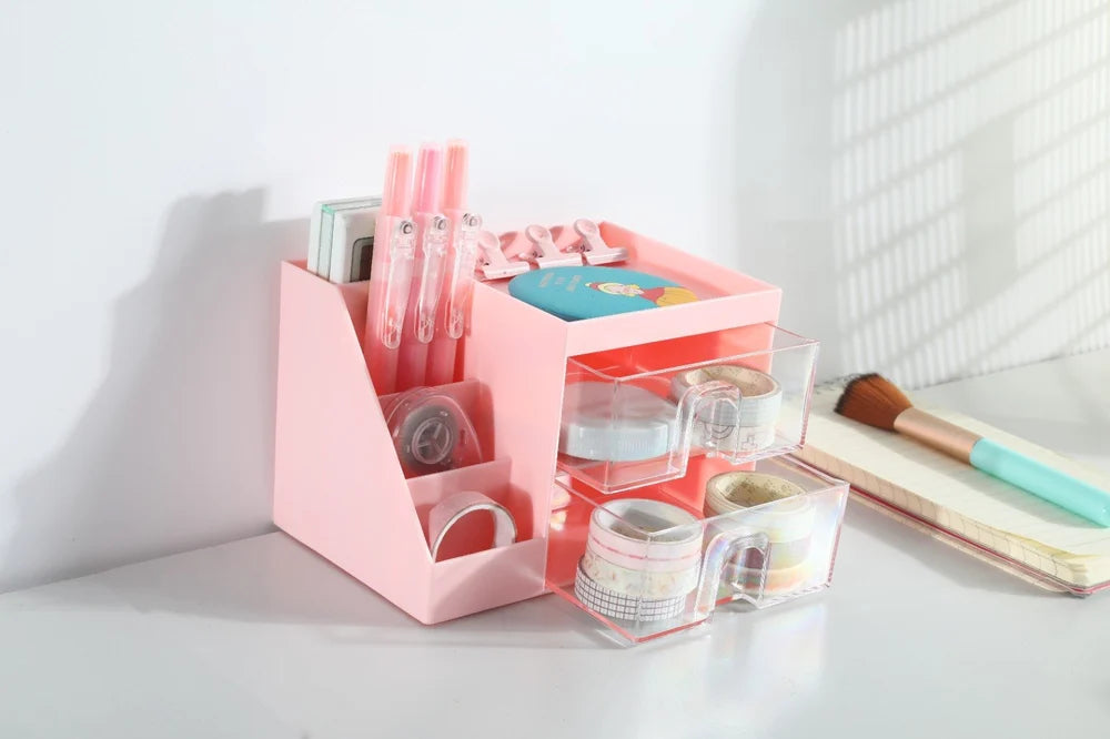Hut-Shaped Desk Organizer