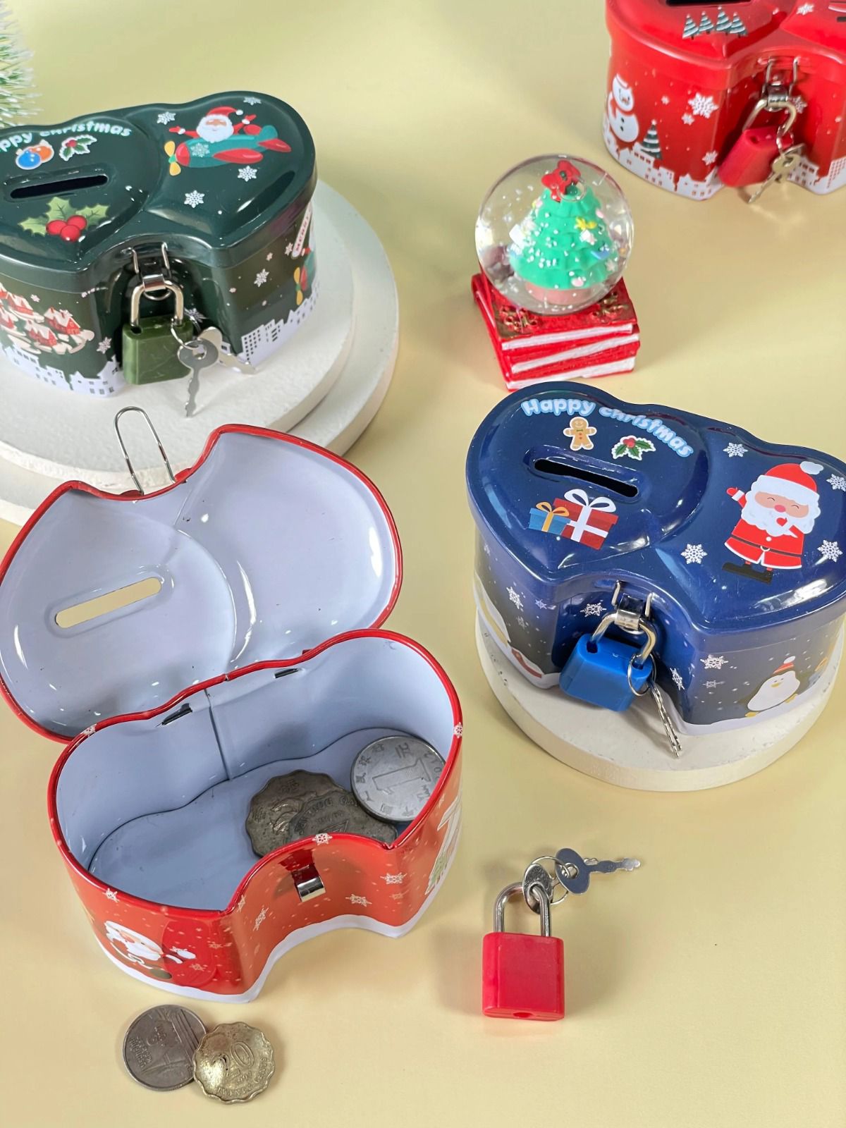 Santa Lock Heart Piggy Bank