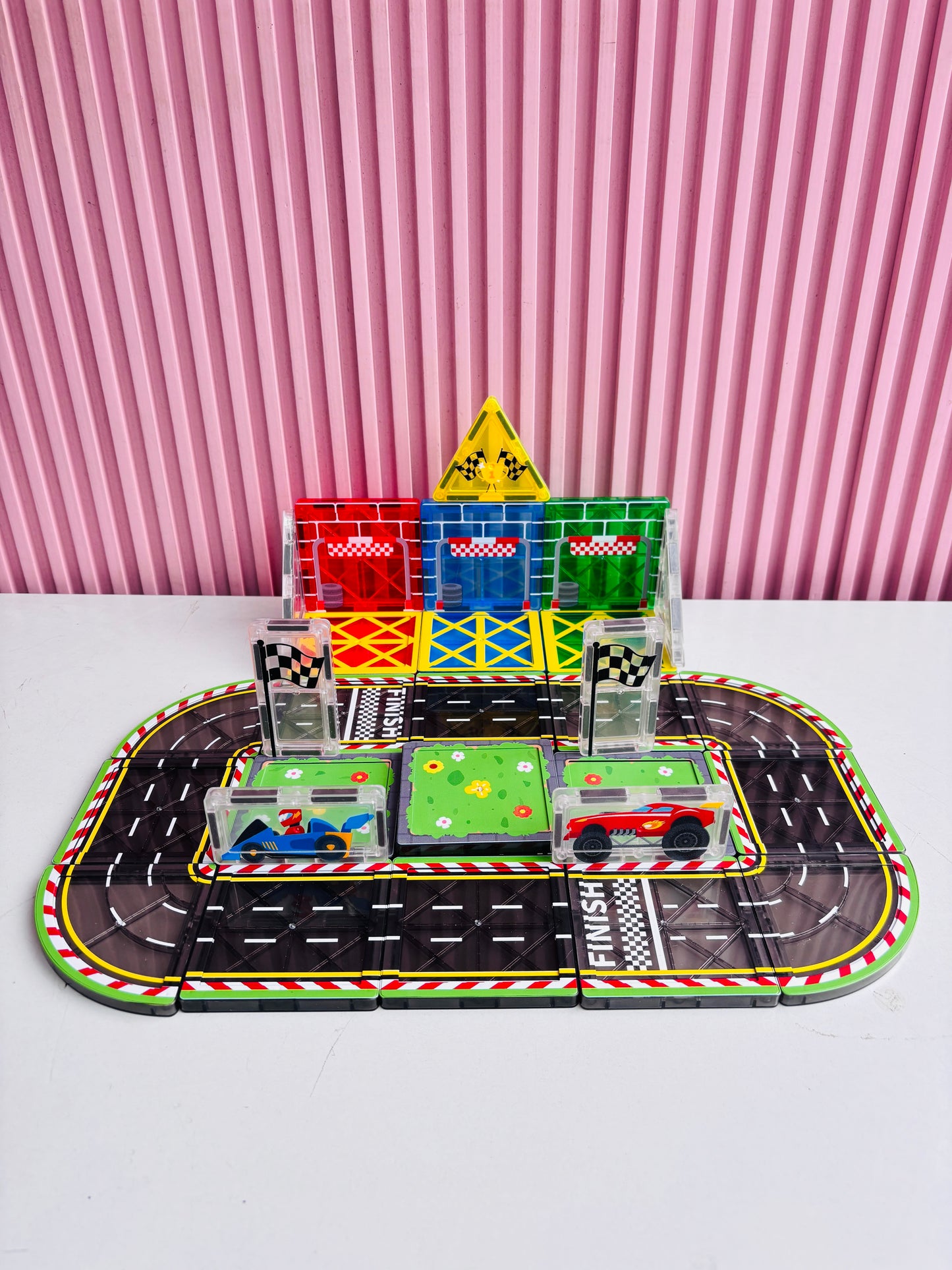 Magnetic Blocks Racing Set