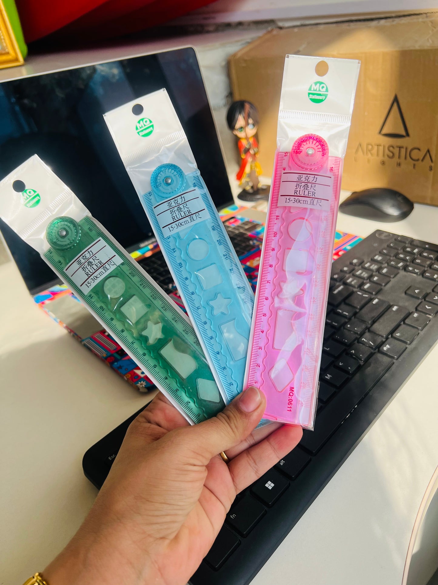 Folding Scale + Stencil