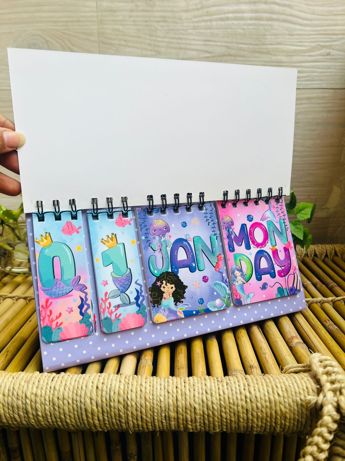 Magical Desk calendar