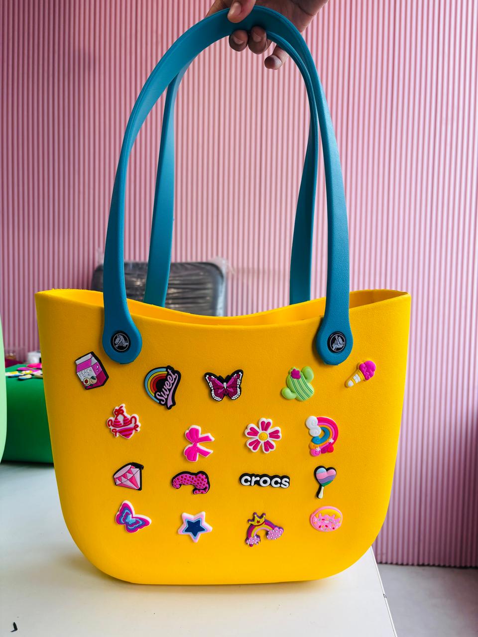 Sillicon Big Beach Bag With 17 Charms BG52