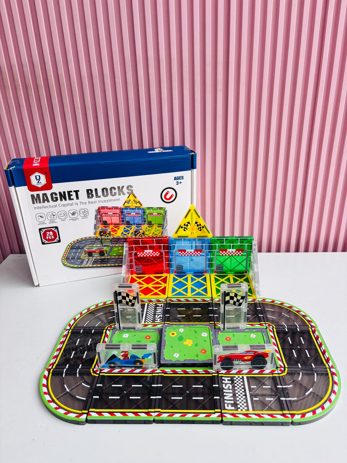 Magnetic Blocks Racing Set