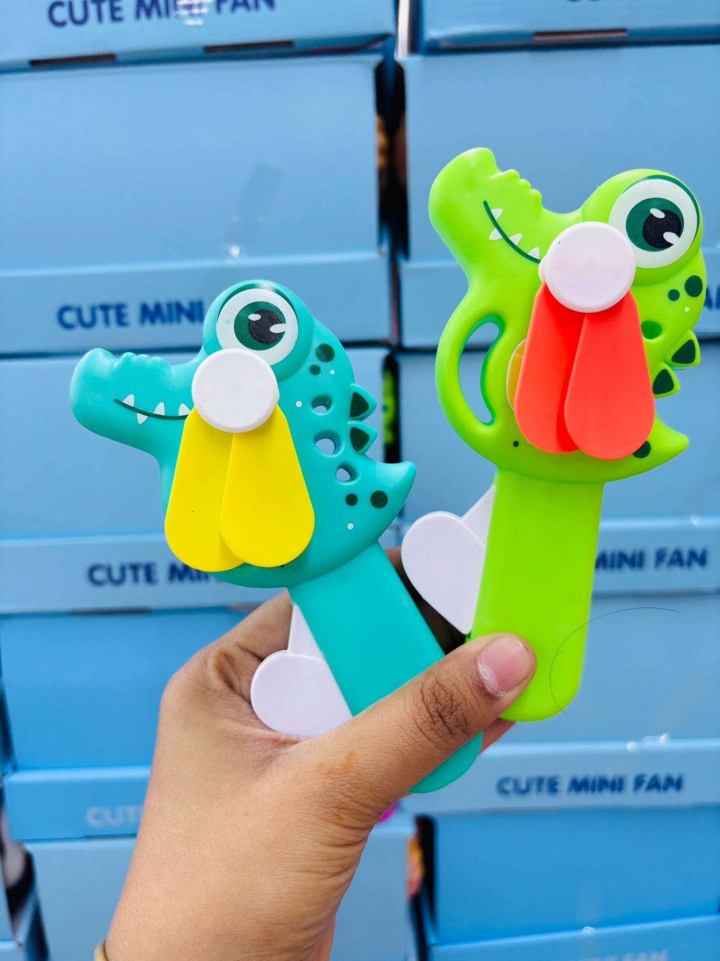 Cute Mini Fan (Hand Pressure)