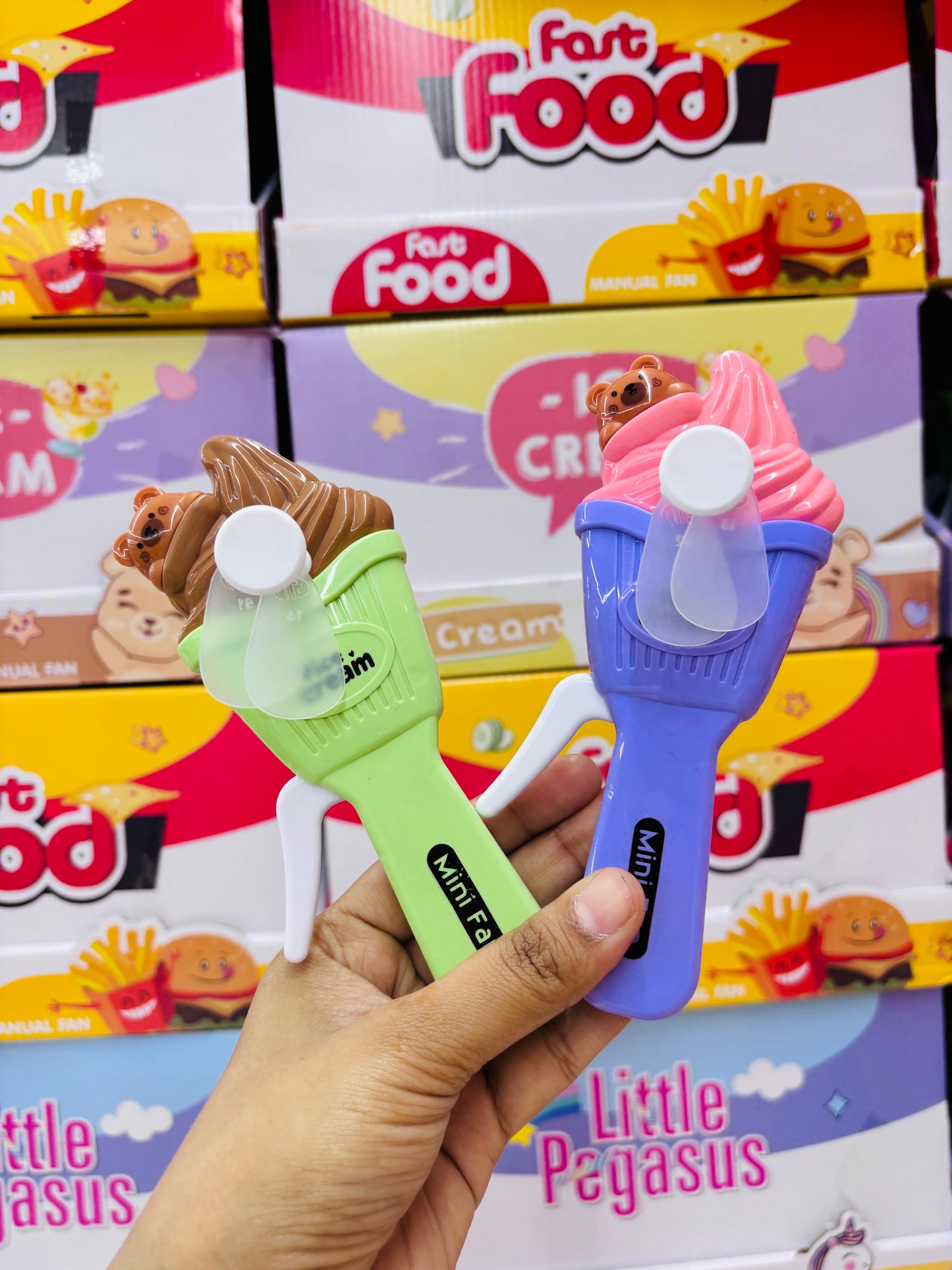 Cute Mini Fan (Hand Pressure)