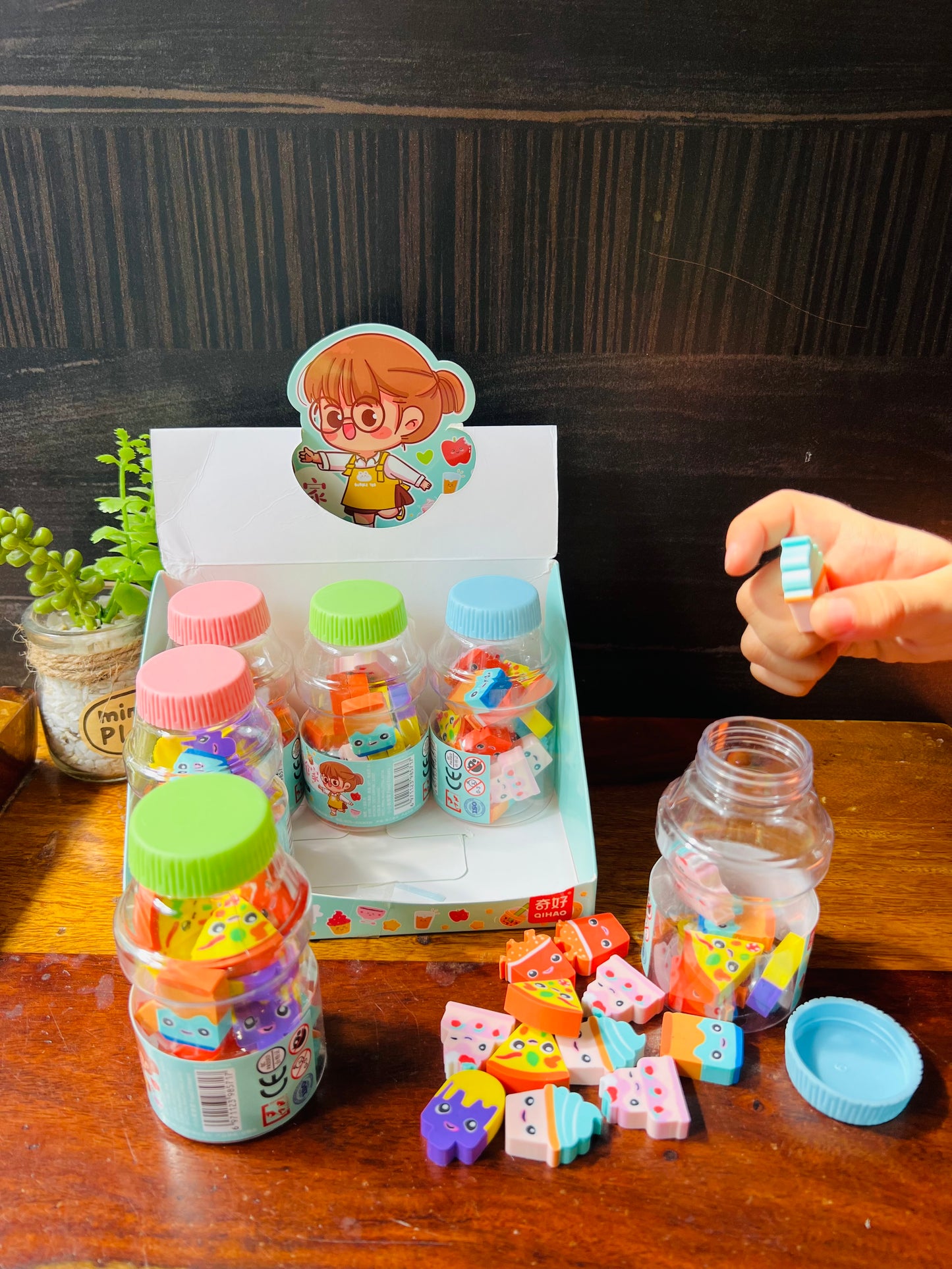 Erasers in Jar ( Pack of 1 )