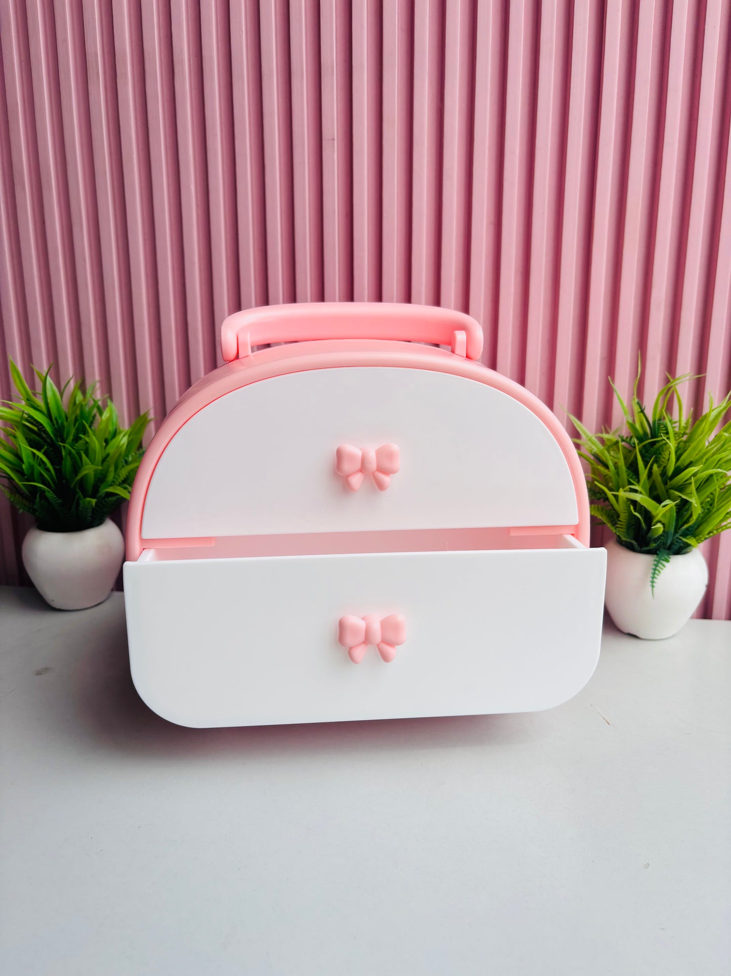Cute Bow Handle Drawer Box